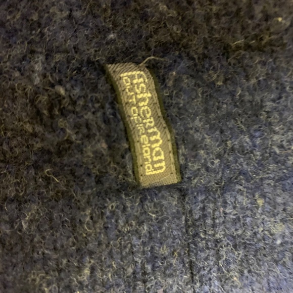 Fisherman Out of Ireland women sweater SZ M navy wool & cashmere warm outdoors - Picture 7 of 10